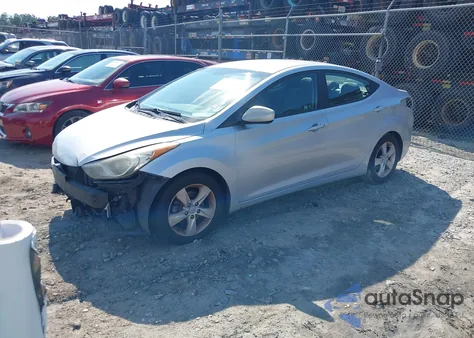 2013 Hyundai Elantra Gls из США, поврежденный, VIN 5NPDH4AE5DH302453